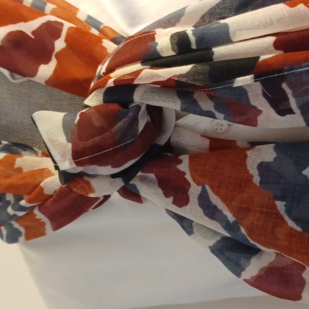 Slinky Brand Women's Vibrant Multicolored Scarf Pashmina Accessory EUC